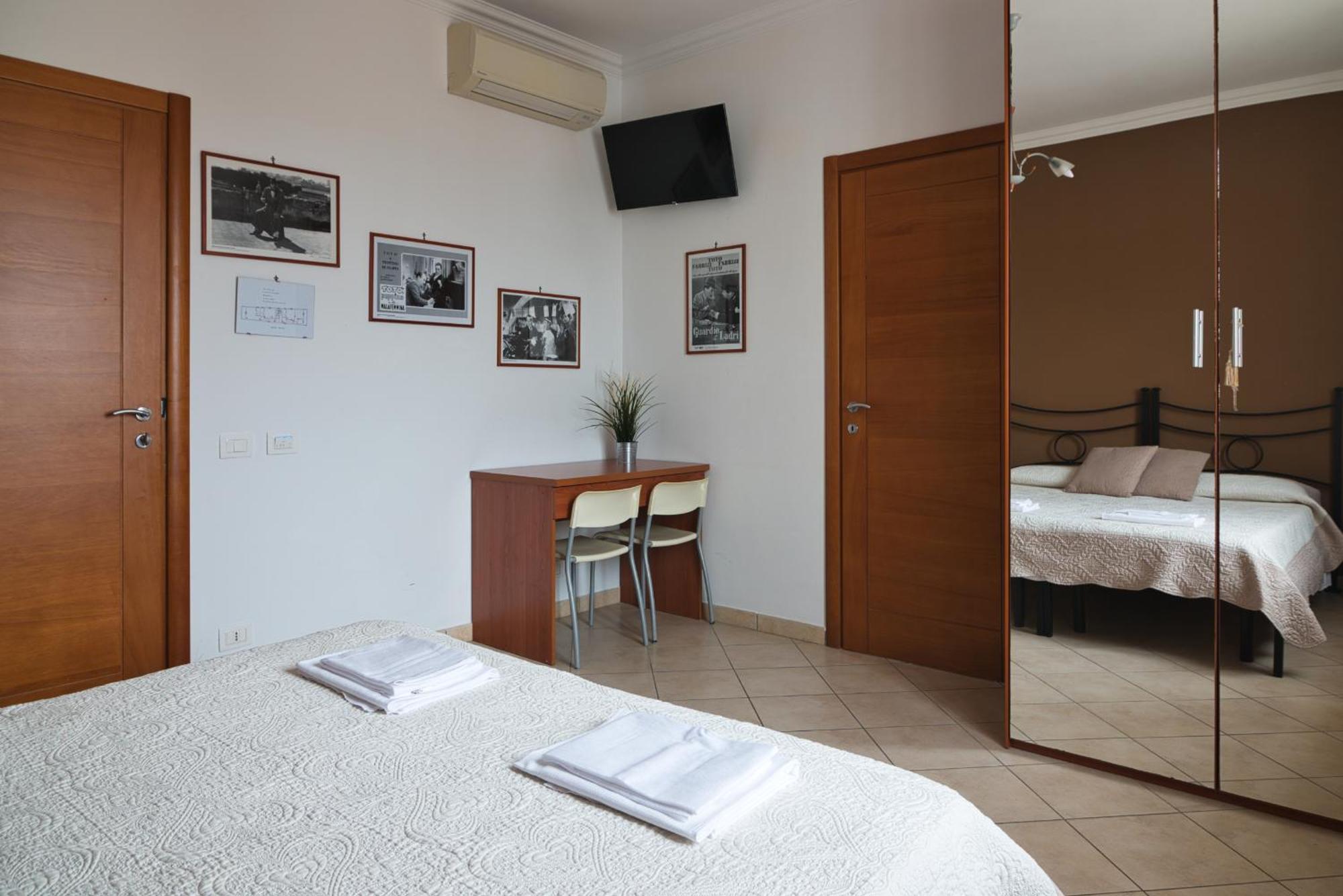 La Casa Degli Artisti 1 Hotell Nettuno Eksteriør bilde